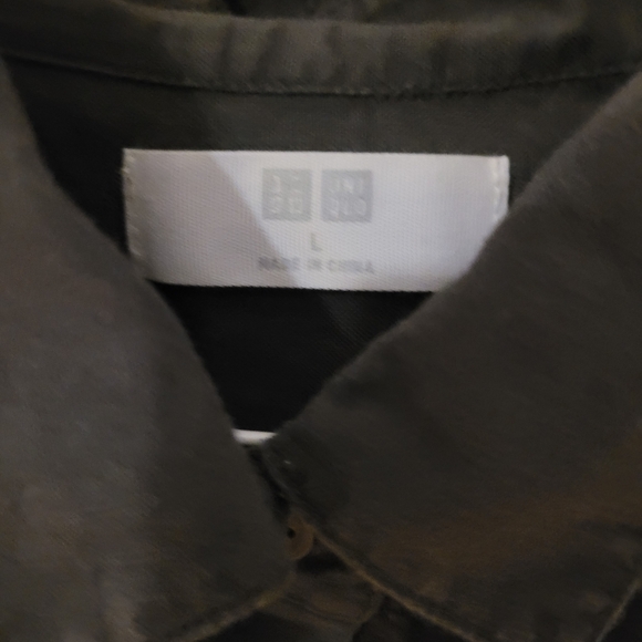 Deep Army Green Uniqlo Shirt dress - Picture 2 of 3